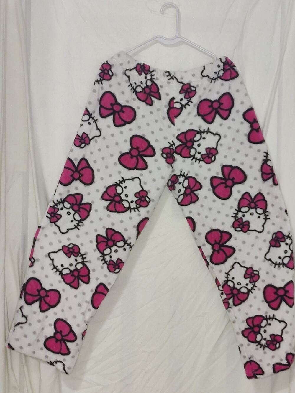 Sanrio Hello Kitty Women's Plush Pajama Pants - White / Pink  Sleep Bottoms